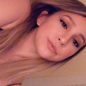 Meet your Posher, Edith